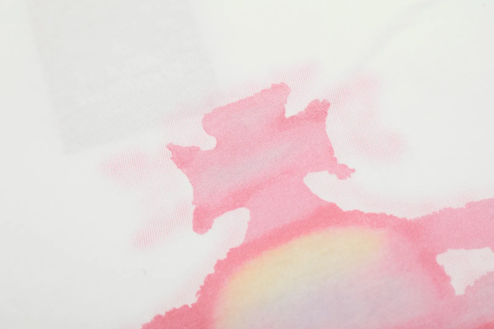 vivienne west wood The Queen Mother of the West Vivienne Saturn Surround Gradient Print Short Sleeve VIVI 155# "Exclusive Style" The new fabrics have been washed twice at high temperature + water. It is the only one in the entire network that achieves 0 shrinkage. The Solona thread is arranged. The threaded neckline does not deform. It is tight and dense. Welcome to compare. The entire series of correct accessories. Every detail is completely restored and can be stretched directly.